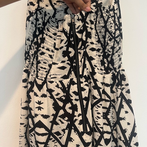 Rieley Black and White Maxi Dress Size Large - Picture 7 of 7